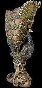 Dekorativ påfugle vase i art nouveau-stil